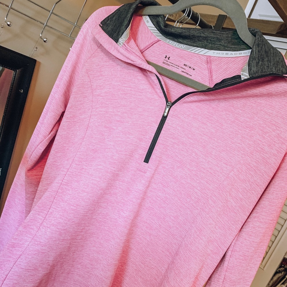 Under Armor quarter zip, perfect condition